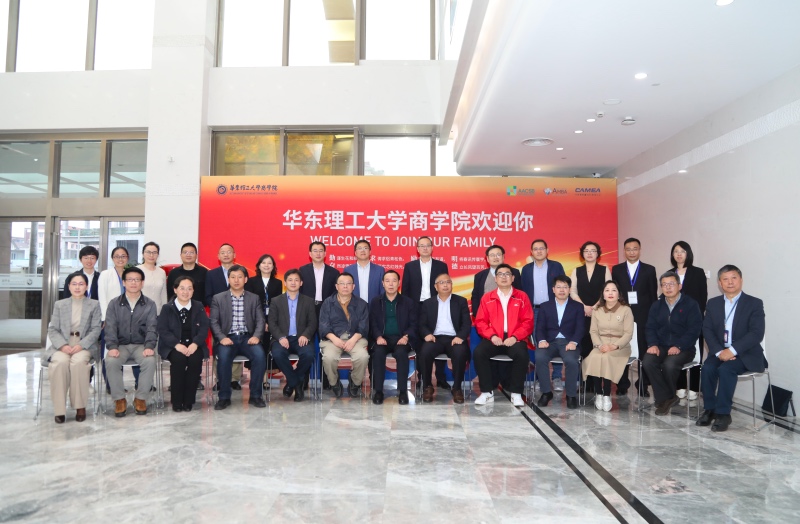 Group Photo.jpg